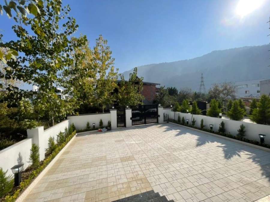 فروش ویلا مدرن استخردار در بندپی نوشهر 