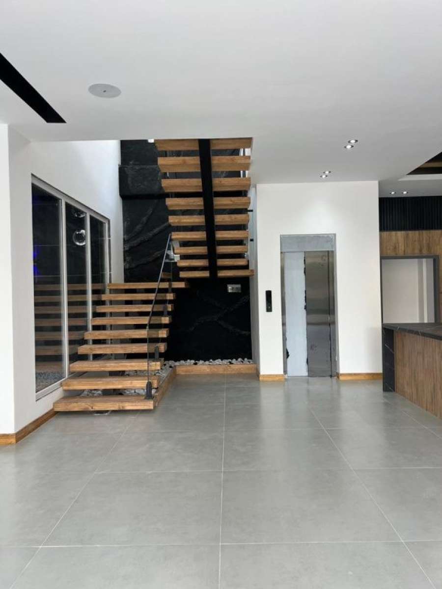 فروش ویلا مدرن شهرکی در سرخرود 