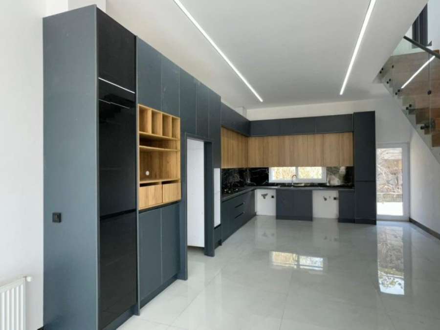 خرید ویلا مدرن شهرکی در ملکار نوشهر 