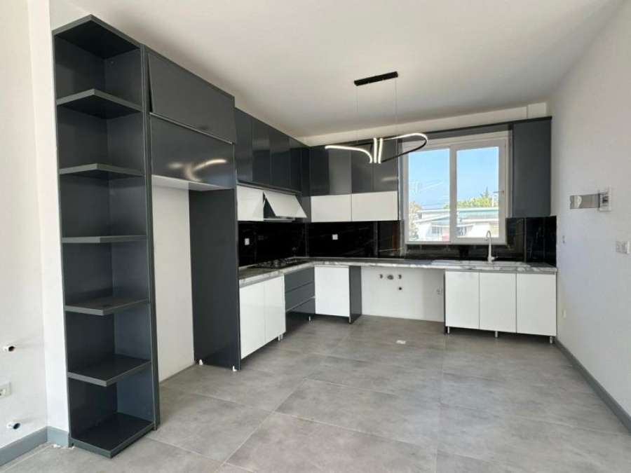 خرید ویلا مدرن شهرکی در علی آباد عسگرخان نوشهر 