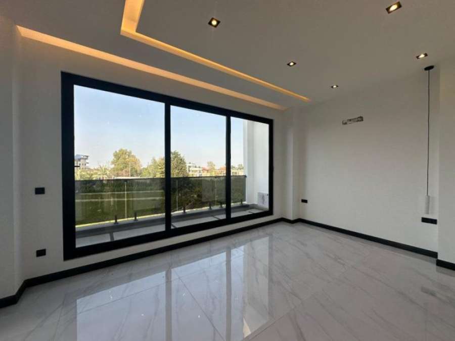 خرید ویلا مدرن استخردار تریپلکس در سرخرود 