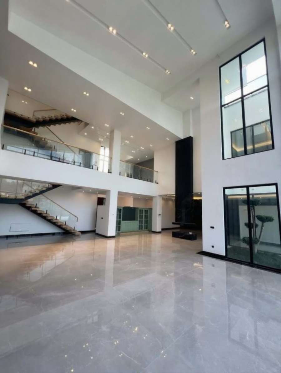 فروش ویلا مدرن استخردار در شهرک خانه دریا سرخرود 