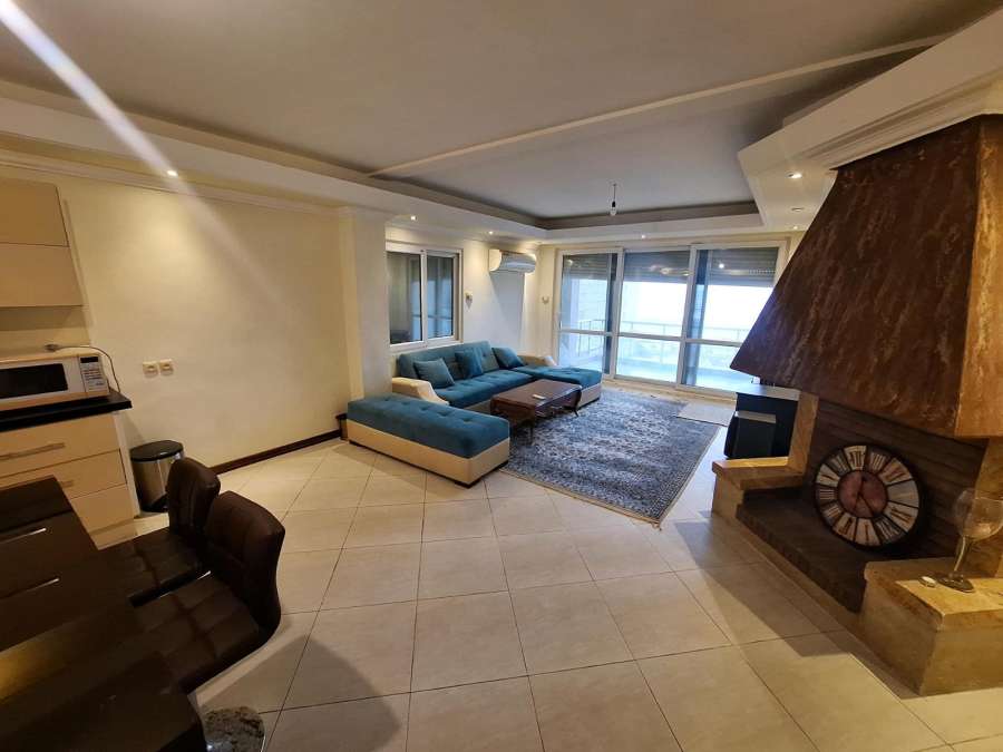 فروش آپارتمان ساحلی در خط دریا سرخرود 