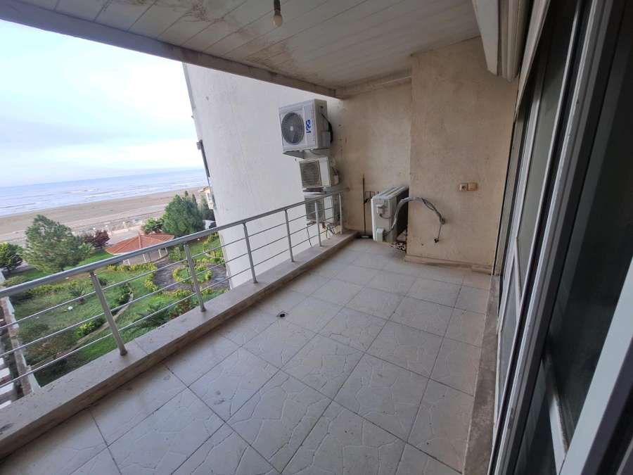 فروش آپارتمان ساحلی در خط دریا سرخرود 