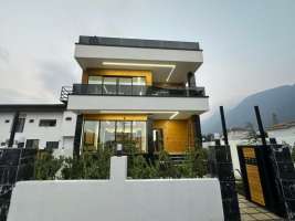 <div class='tp_title'>فروش ویلا مدرن مستقل در انارور نوشهر </div><div class='tp_desc'>سلام
با معرفی یه ویلا مدرن مستقل در انارور نوشهر همراهتون هستم .
مشخصـات ویـلا :
۲۸۰ متر زمین
۳۰۰ متر بنا مدرن
۴ خواب ( کلوزت و مستر )
کمد دیواری
کابینت ، هود و گاز رومیزی
سینک و شیرآلات
باربیکیو و آتشگاه در روف
تراس بزرگ و قابل چیدمان با چشم اندازی فوقالعاده
روف گاردن با دید کامل کوه و جنگل
...</div><div class='row_location'><div class='row_title'>آدرس</div><div class='tp_location'>نوشهر<br />آدرس: مازندران، سرخرود، املاک نفار</div></div><div class='row_contact'><div class='row_title'>اطلاعات تماس</div><div class='tp_contact'>افشار</div></div><div style='clear:both'></div><div class='title'>تصاویر</div><div class='images_box'><img src='/components/com_djclassifieds/images/item/1/1430_d2c94713-40a2-4058-bd05-174abe634e0d-scaled_ths.jpg' width='267' height='200' /><img src='/components/com_djclassifieds/images/item/1/1430_32a2e47f-b734-4f0b-ae2b-5e0b3a1582e8-scaled_ths.jpg' width='267' height='200' /><img src='/components/com_djclassifieds/images/item/1/1430_09969d71-e2a1-4c31-8c91-dc7b4bda0bd7-scaled_ths.jpg' width='267' height='200' /></div><div style='clear:both'></div> فروش ویلا مدرن مستقل در انارور نوشهر