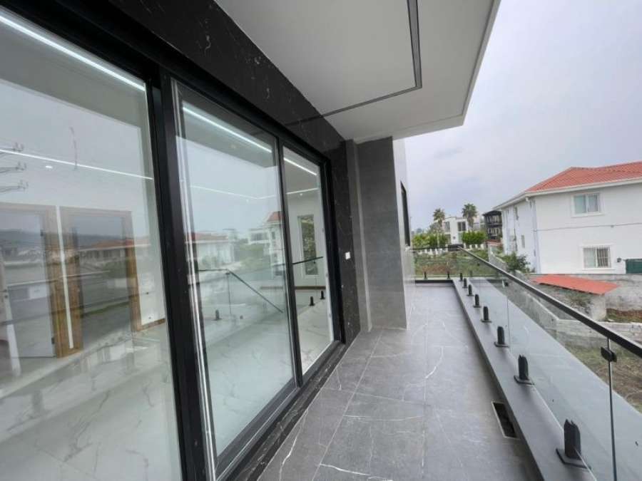 خرید ویلا مدرن مستقل در سرخرود