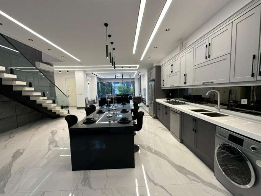 خرید ویلا مدرن استخردار ساحلی در سرخرود