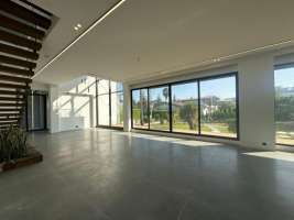 خرید ویلا مدرن ساحلی در شهرک خانه دریا سرخرود 