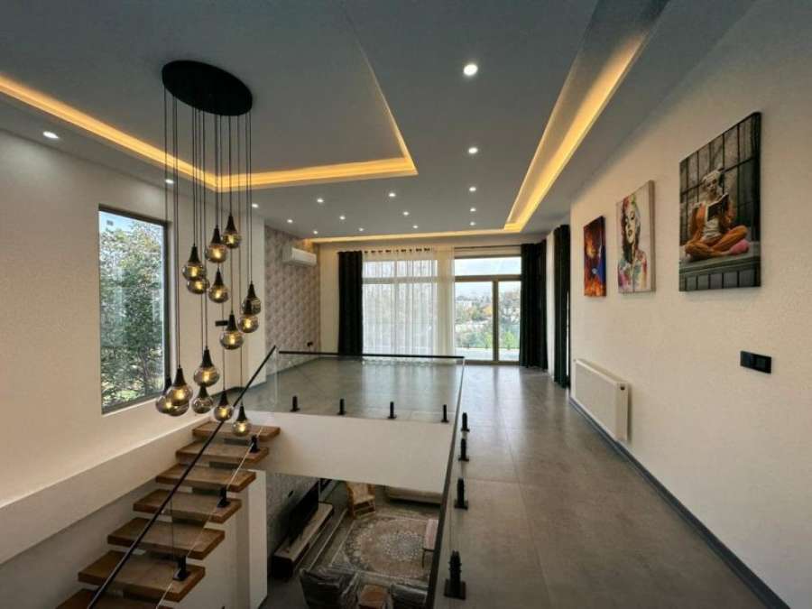 فروش ویلا مدرن مبله شهرکی در سرخرود 