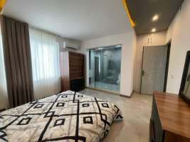 فروش ویلا مدرن استخردار شهرکی در سرخرود 