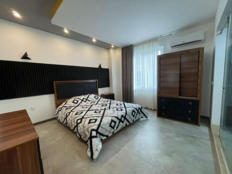 فروش ویلا مدرن استخردار شهرکی در سرخرود 