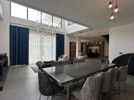 فروش ویلا مدرن ساحلی در انارور نوشهر 