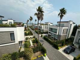 فروش ویلا مدرن ساحلی در انارور نوشهر 