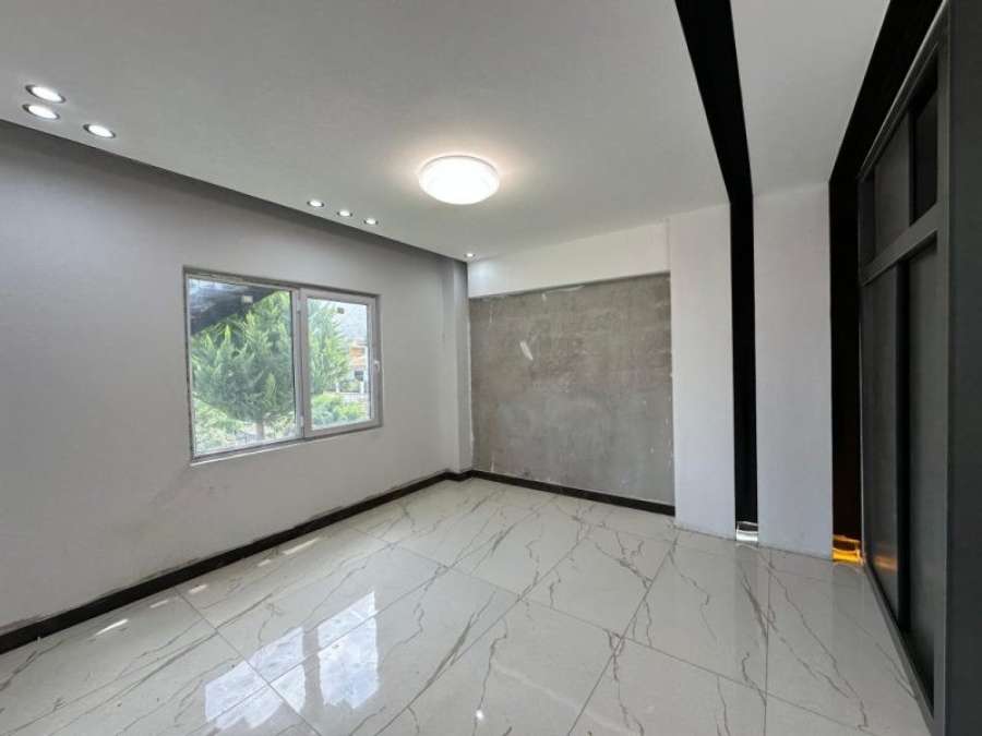 ویلا مدرن استخردار در سنگ‌سرا نوشهر 