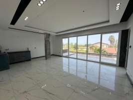 ویلا مدرن استخردار در سنگ‌سرا نوشهر 