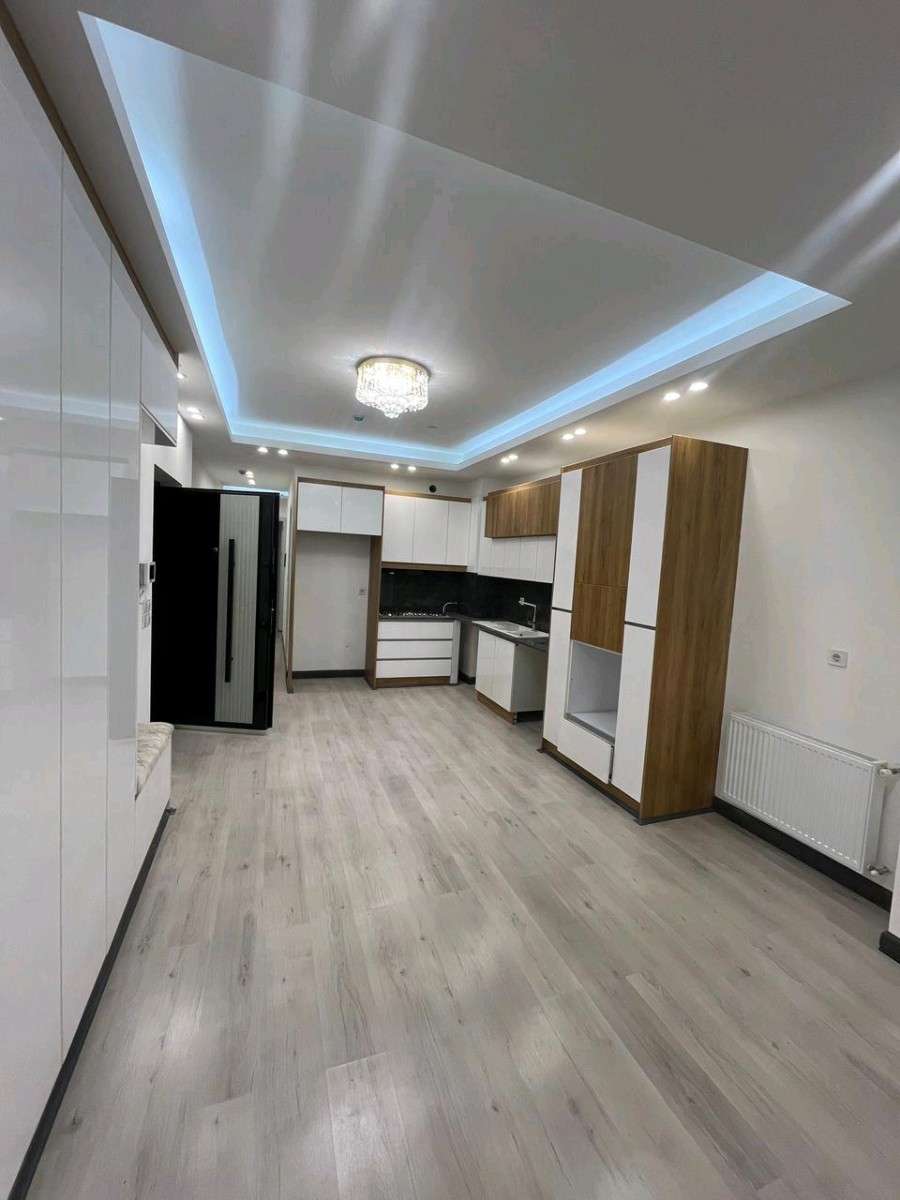 برج ساحلی رویال پارس در خط دریا سرخرود 