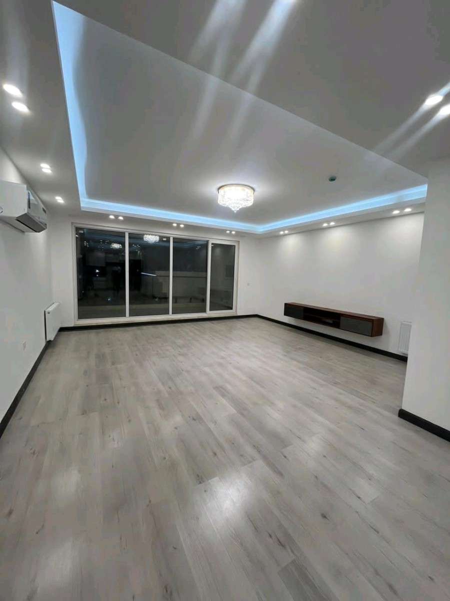 برج ساحلی رویال پارس در خط دریا سرخرود 