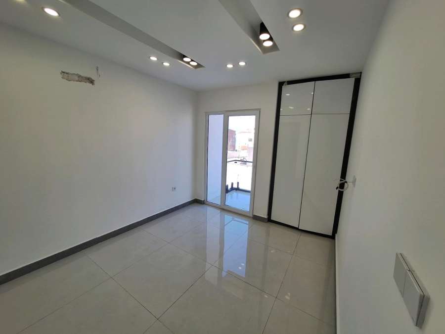 فروش آپارتمان ساحلی نوساز در سرخرود