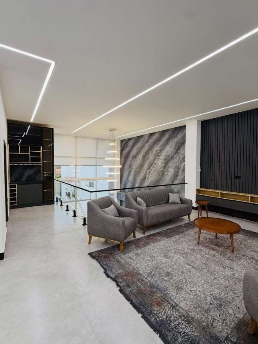 فروش ویلا مدرن ساحلی در سرخرود 