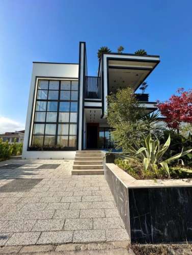 خرید ویلا مدرن ساحلی در سرخرود