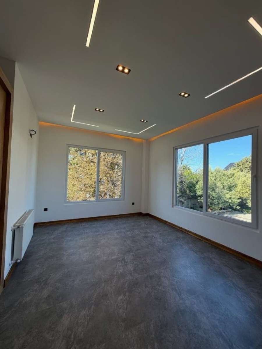 فروش ویلا مدرن ساحلی در سرخرود 