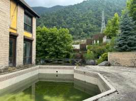 عمارت ویلایی شهرکی در چلک نوشهر