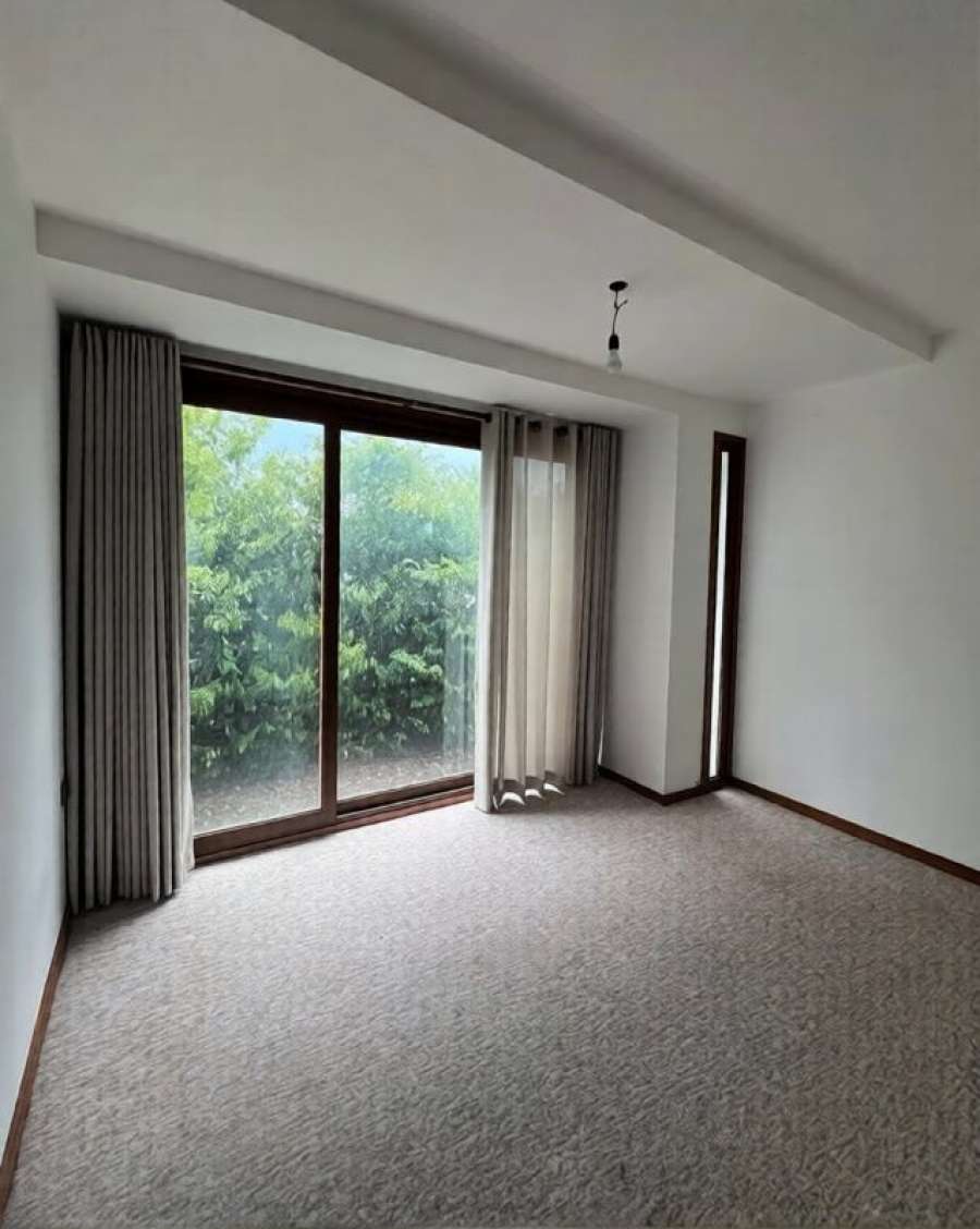 ویلا کلاسیک شهرکی در ریاست جمهوری نوشهر 