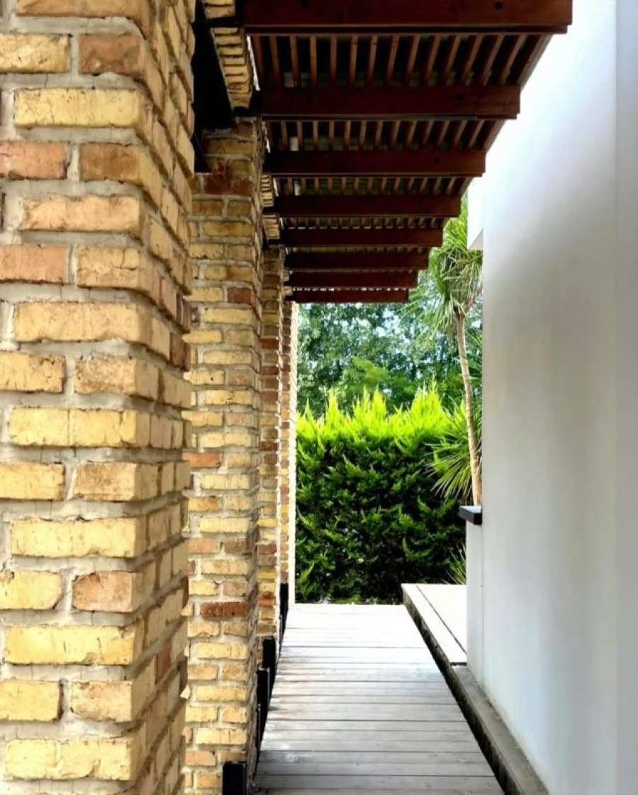 ویلا کلاسیک شهرکی در ریاست جمهوری نوشهر 