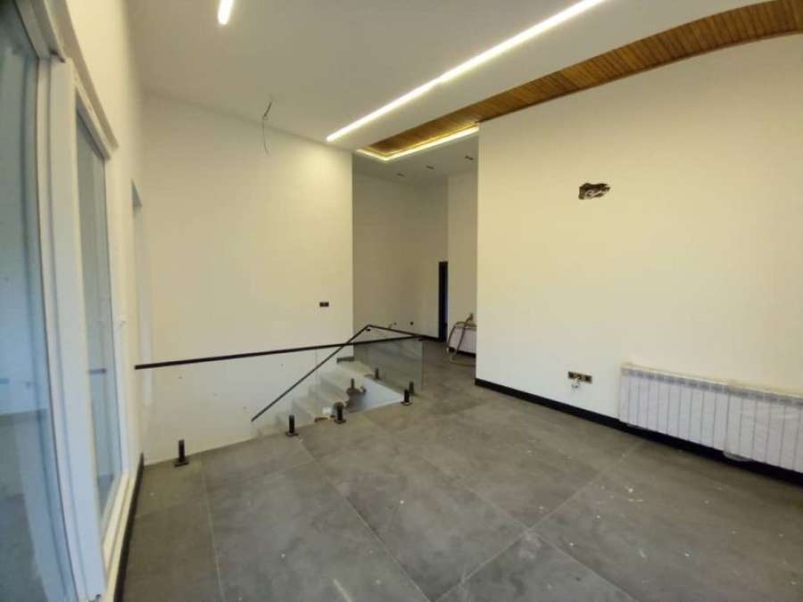 ویلا مدرن استخردار شهرکی در سرخرود 