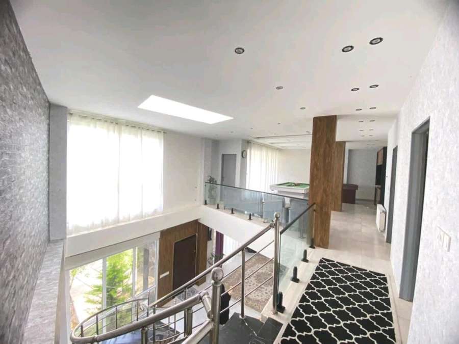 ویلا مدرن استخردار ساحلی در سرخرود