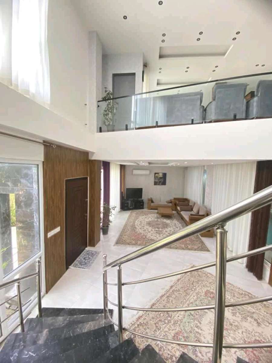ویلا مدرن استخردار ساحلی در سرخرود