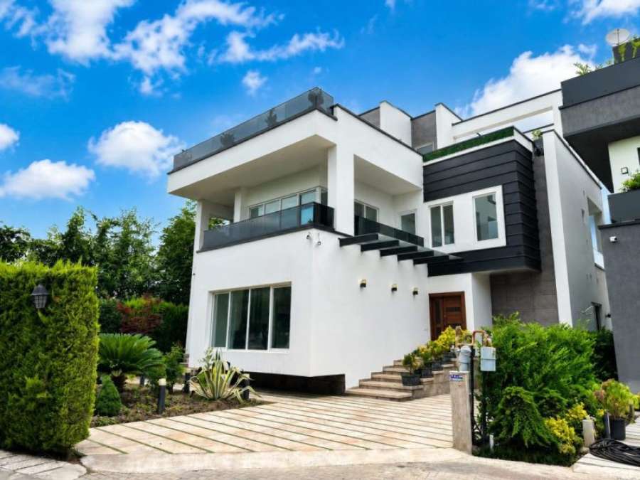 ویلا دوبلکس مدرن استخردار شهرکی در سرخرود