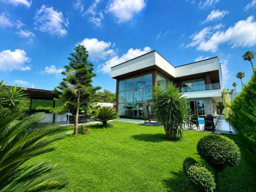 ویلای مدرن استخردار پلاک یک دریا در ونوش رویان