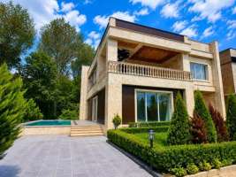 خرید ویلا مدرن استخردار شهرکی در سرخرود