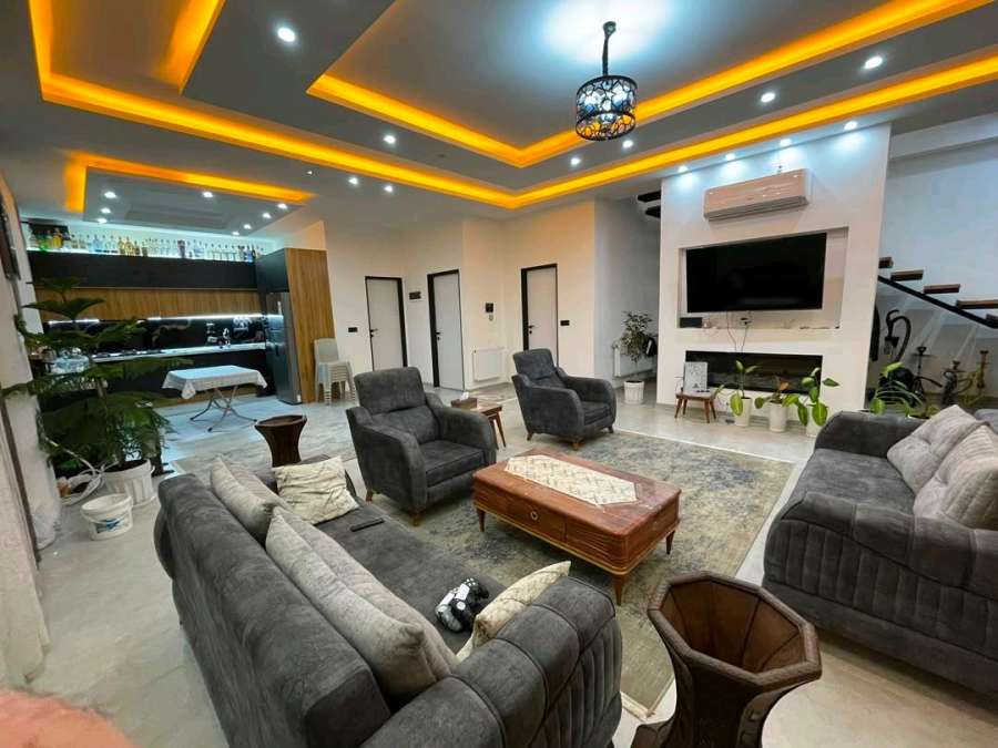 ویلا دوبلکس مدرن استخردار در سرخرود