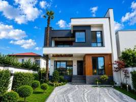 خرید ویلا مدرن استخردار نوساز در چلندر نوشهر