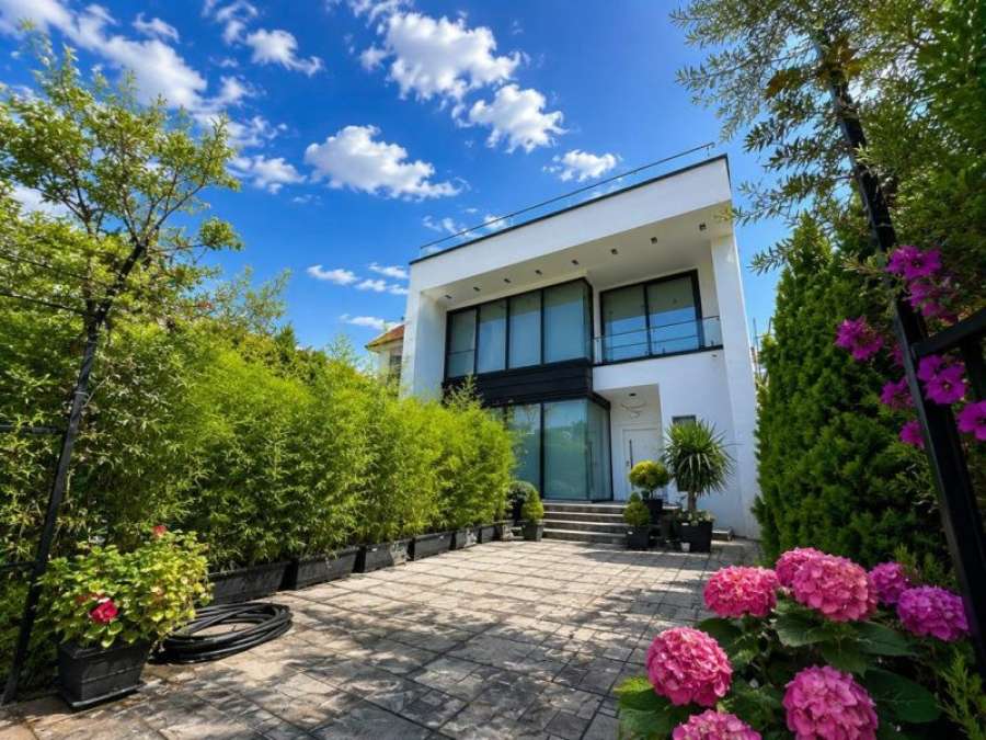 ویلای دوبلکس استخردار شهرکی در سرخرود